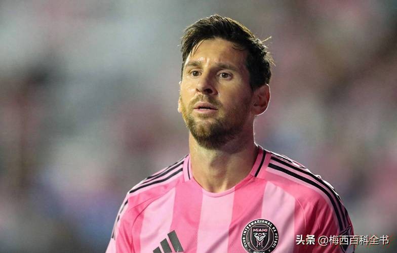 开云体育官方：梅西400进球效率独一档！400助攻独一档！过人同期独一档！