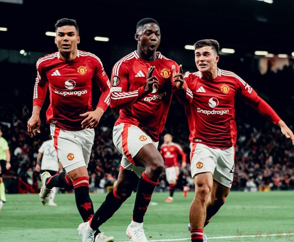 开云体育最新动态：消息人士称，曼联前锋何时会迎来“关键时刻”，并表示警钟即将敲响。