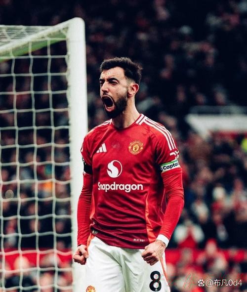 开云体育最新动态：消息人士称，曼联前锋何时会迎来“关键时刻”，并表示警钟即将敲响。